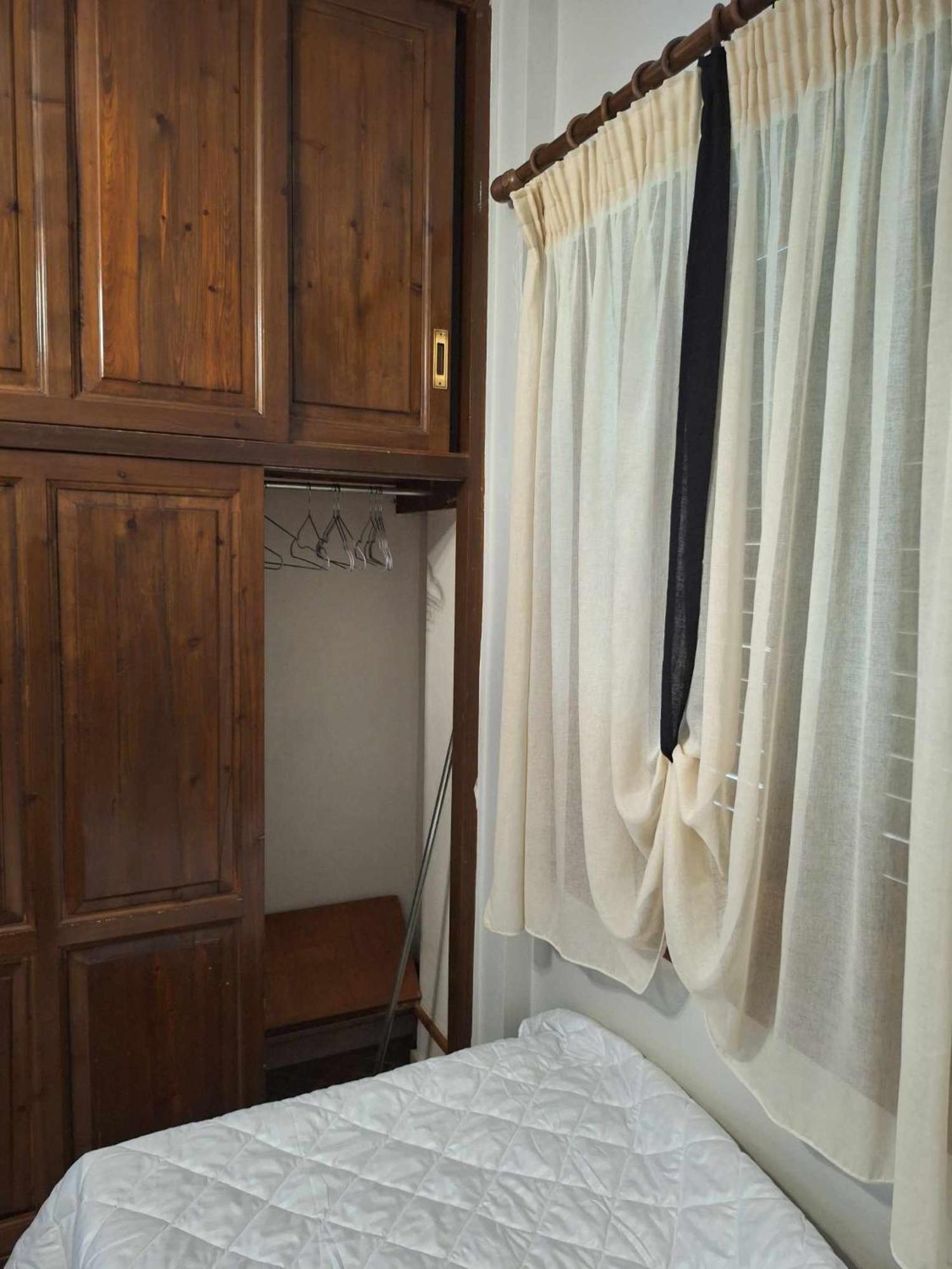 Petroupoli Apartments アテネ エクステリア 写真